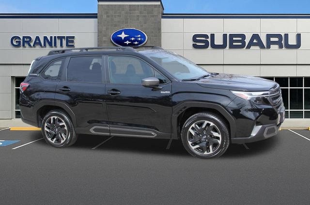 Used 2025 Subaru Forester Limited AWD/4WD image 13