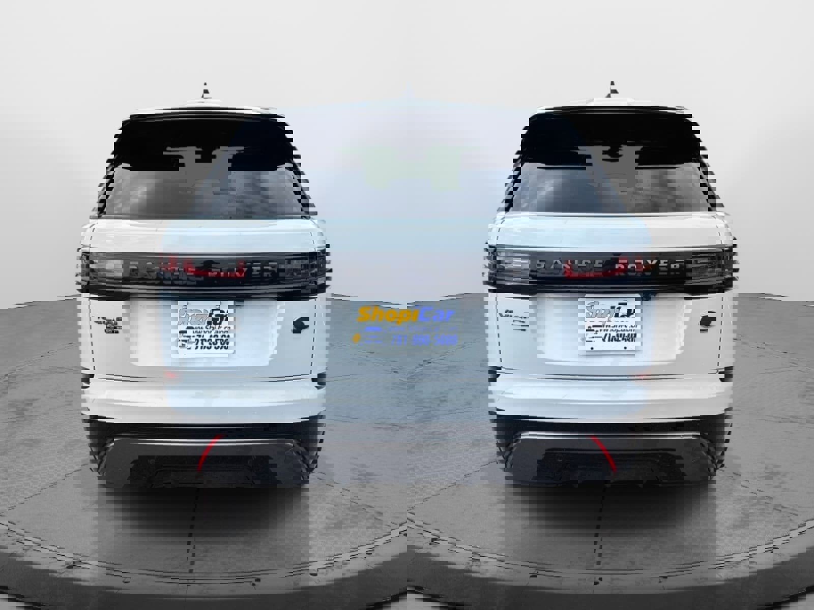 Used 2019 Land Rover Range Rover Velar R-Dynamic SE image 3