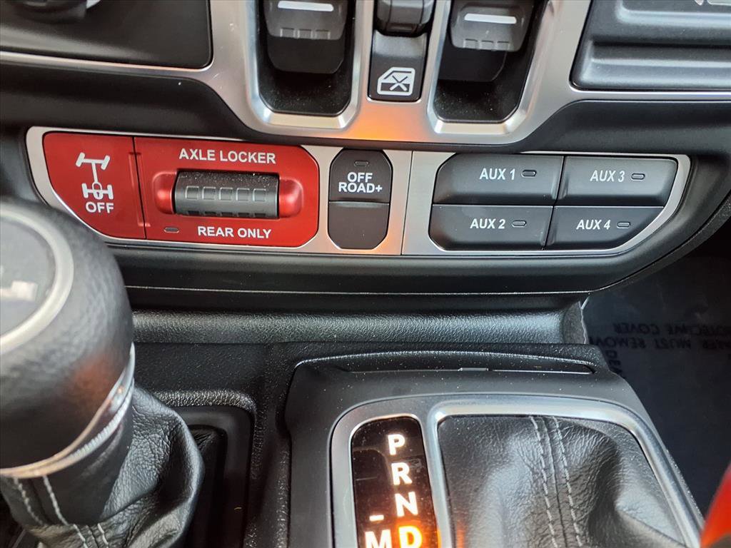 Used 2025 Jeep Gladiator Mojave w/ Steel Bumper Group image 8