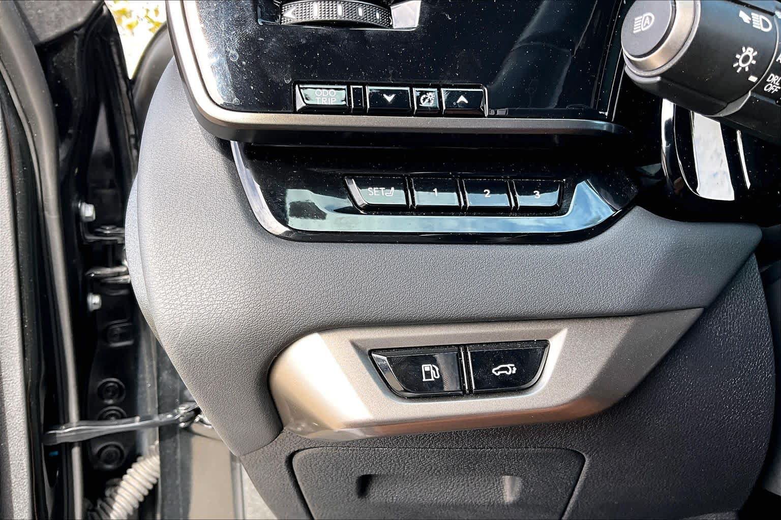 Used 2024 Lexus RX 350 Premium Plus w/ Convenience Package FWD image 33