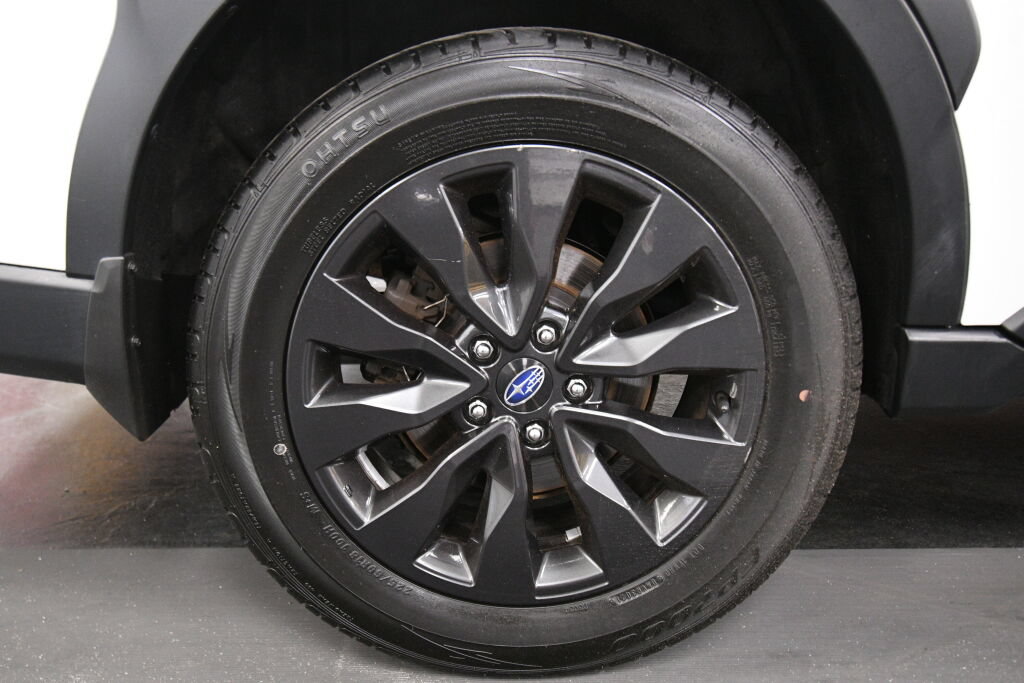 Used 2023 Subaru Outback Onyx Edition AWD/4WD image 30