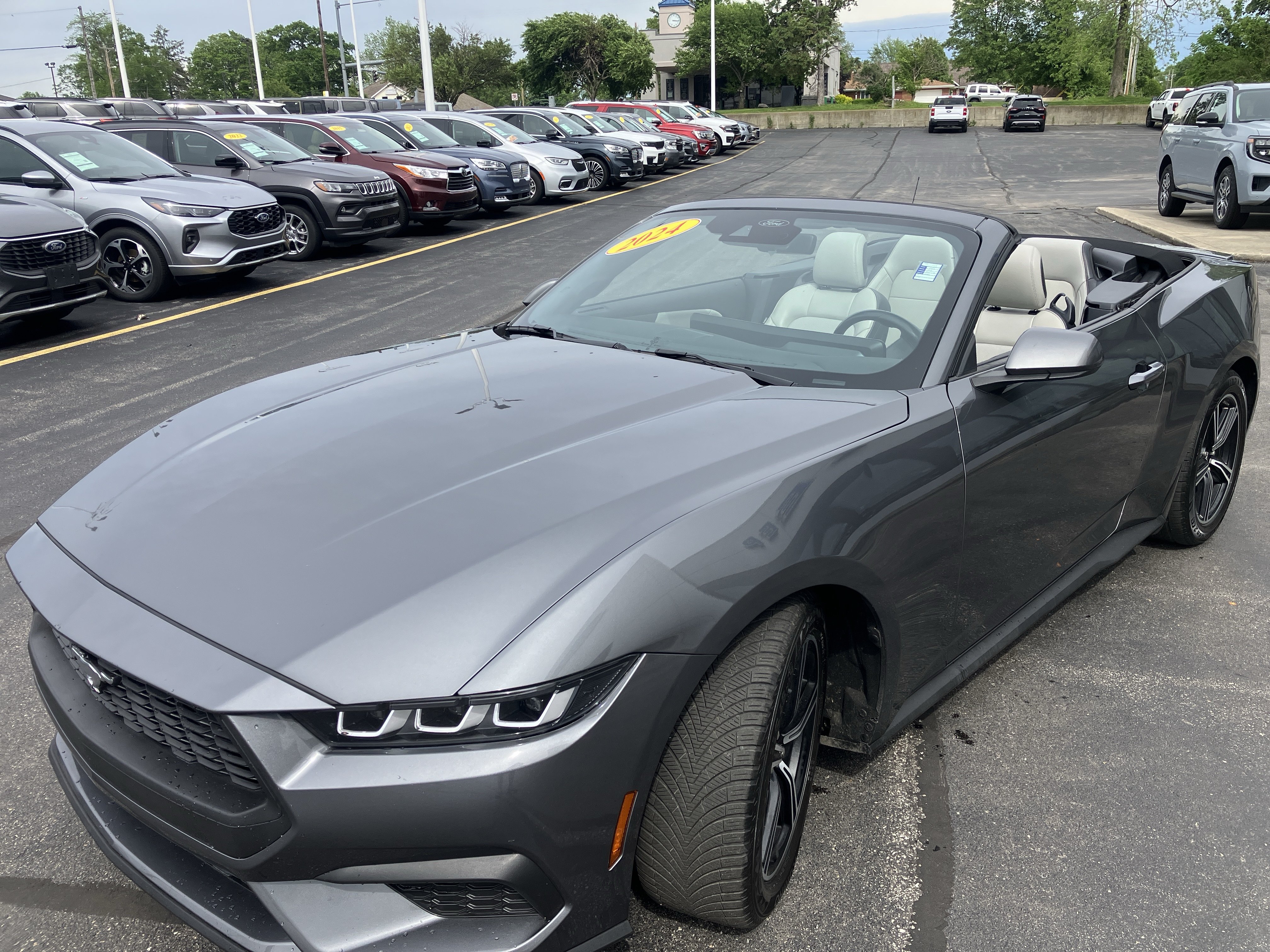 Certified 2024 Ford Mustang Premium RWD image 3