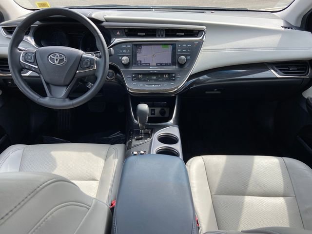 Used 2014 Toyota Avalon Limited FWD image 11
