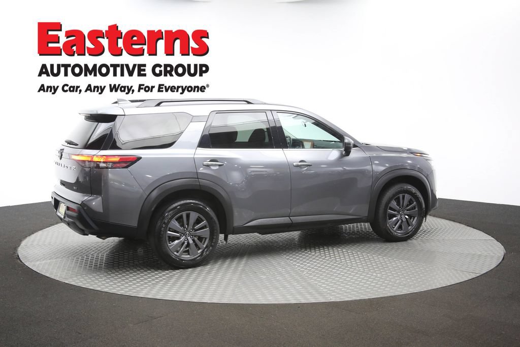 Used 2022 Nissan Pathfinder SV FWD image 43