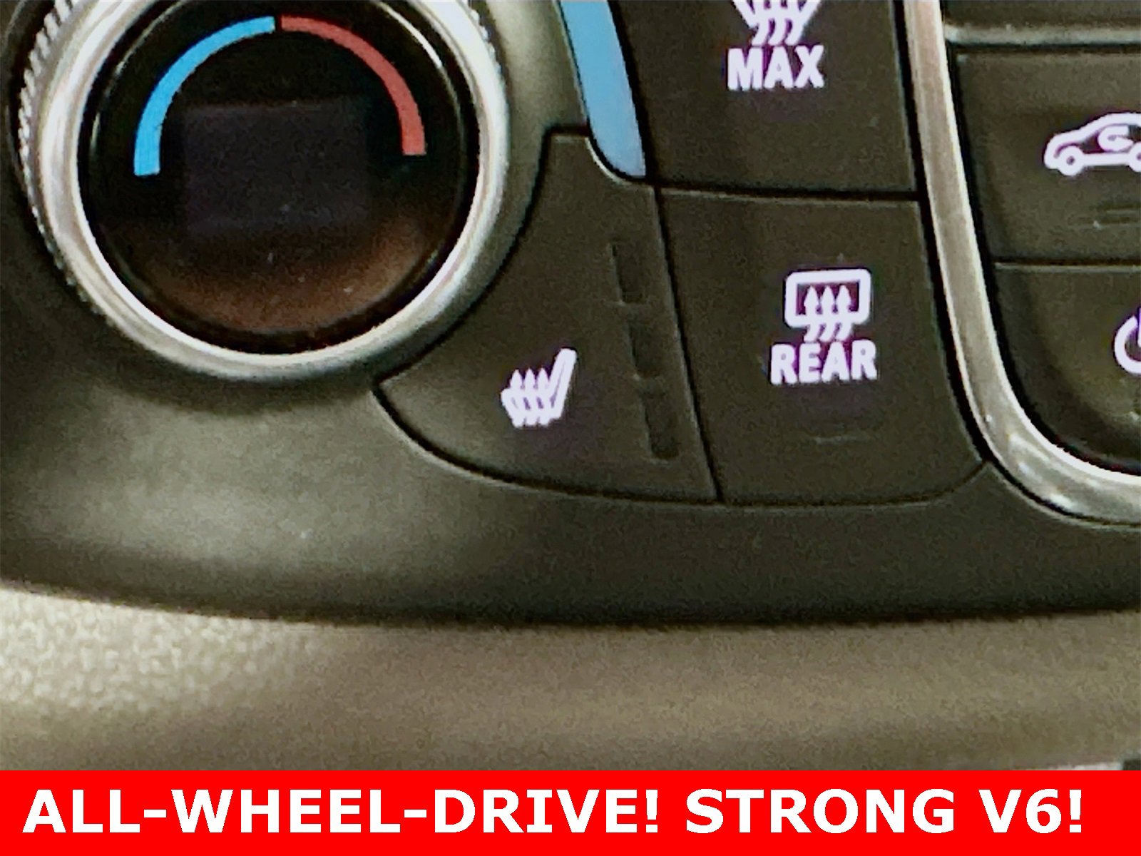 Used 2021 Chevrolet Traverse LT image 22