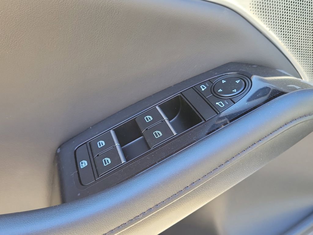 New 2026 MAZDA MAZDA3 2.5 Turbo Sedan w/Premium Plus image 16