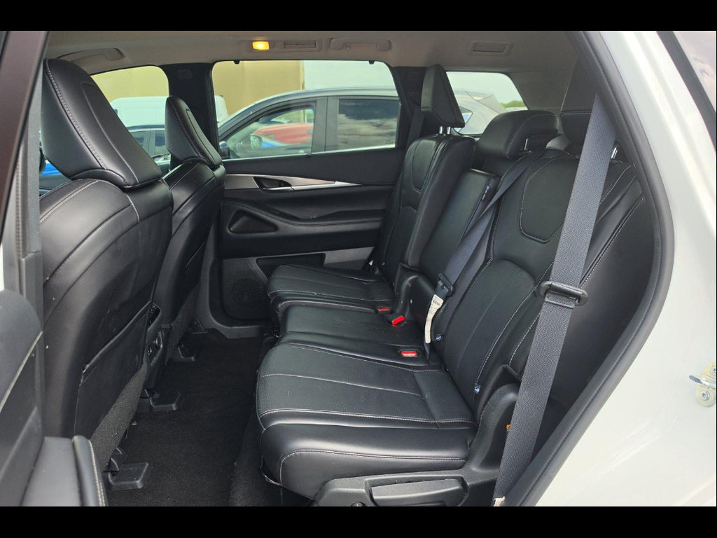 Used 2024 INFINITI QX60 Luxe FWD image 41