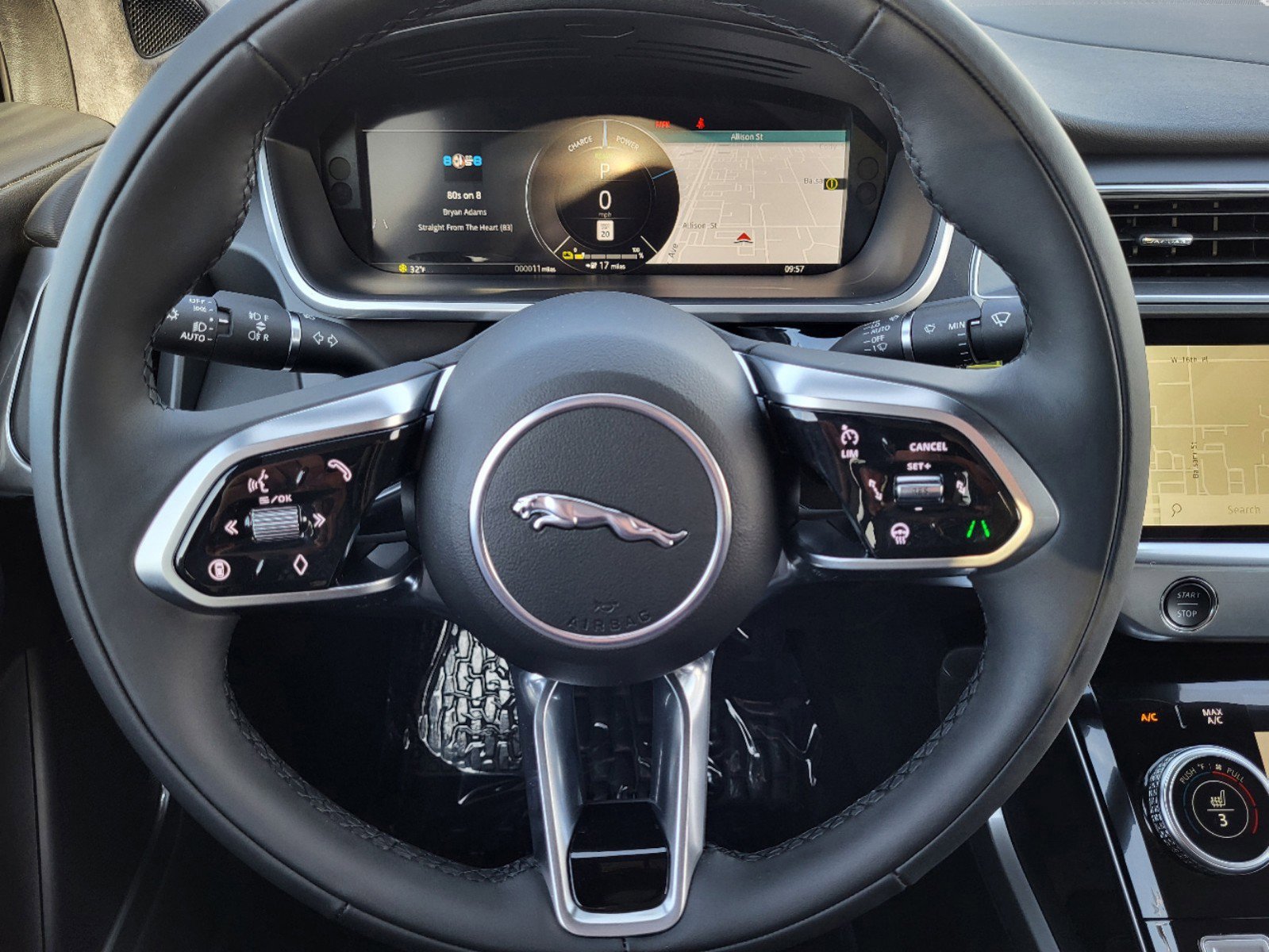 New 2024 Jaguar I-PACE R-Dynamic HSE image 7