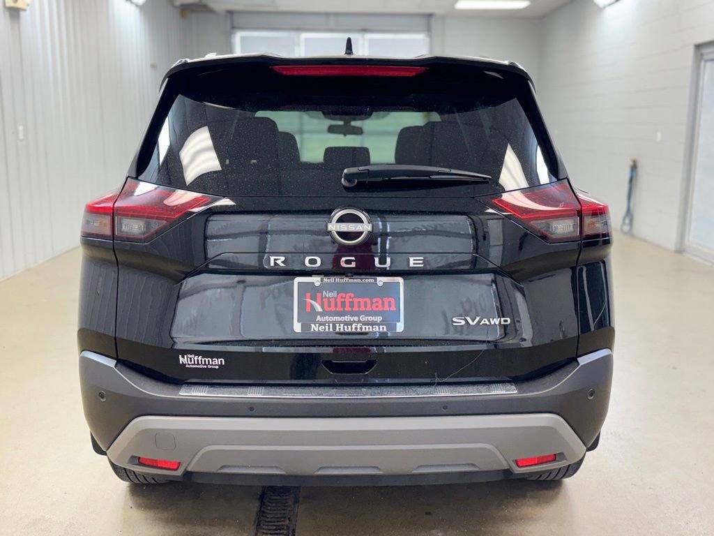 Used 2023 Nissan Rogue SV w/ SV Premium B Package AWD/4WD image 6