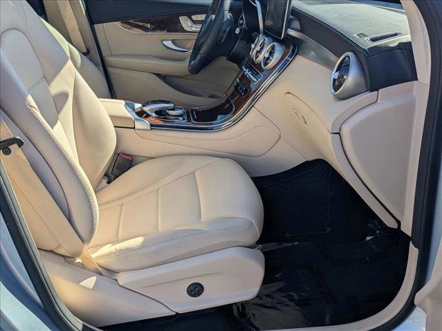 Used 2017 Mercedes-Benz GLC 300 image 21