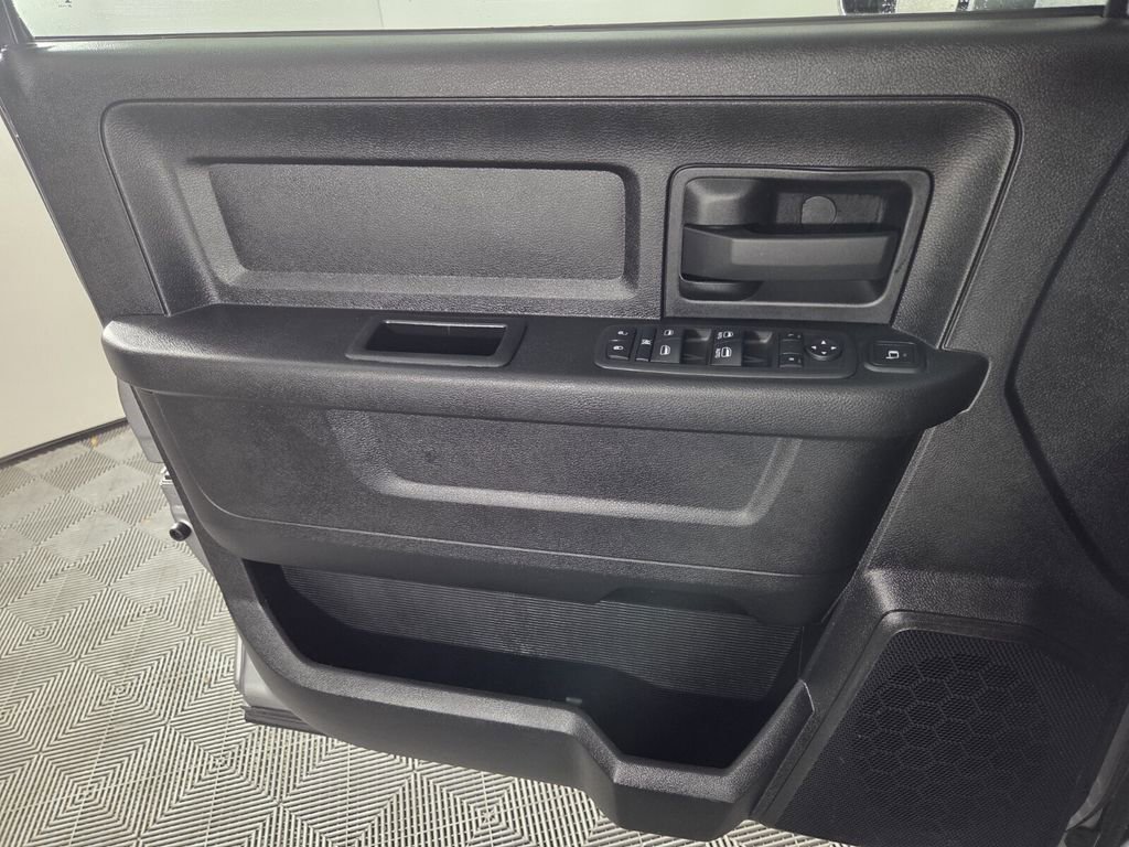 Certified 2024 RAM 2500 Tradesman w/ Safety Group AWD/4WD image 22