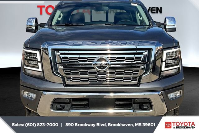 Used 2021 Nissan Titan SL w/ Moonroof Package image 3