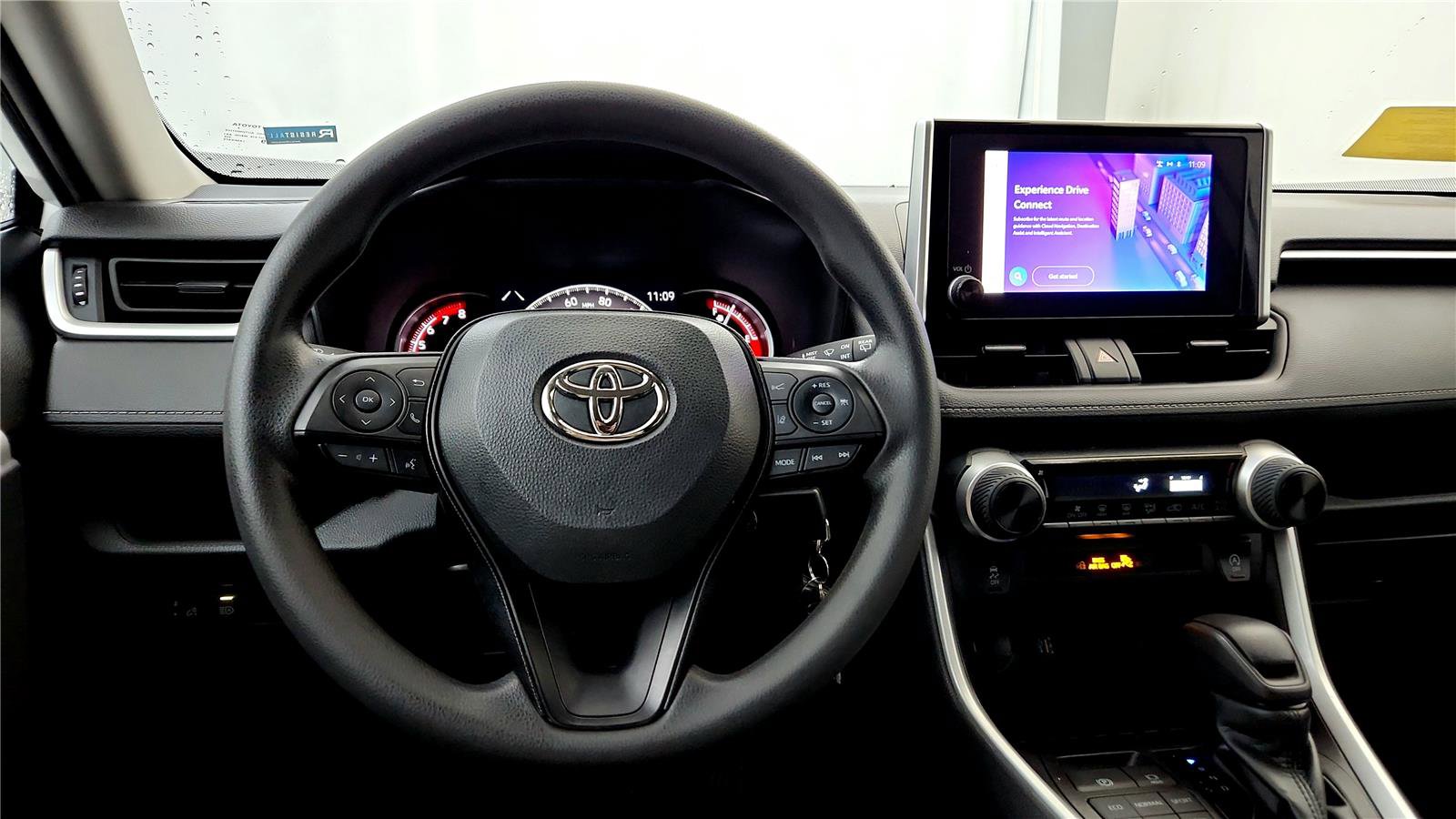 Used 2023 Toyota RAV4 LE image 27