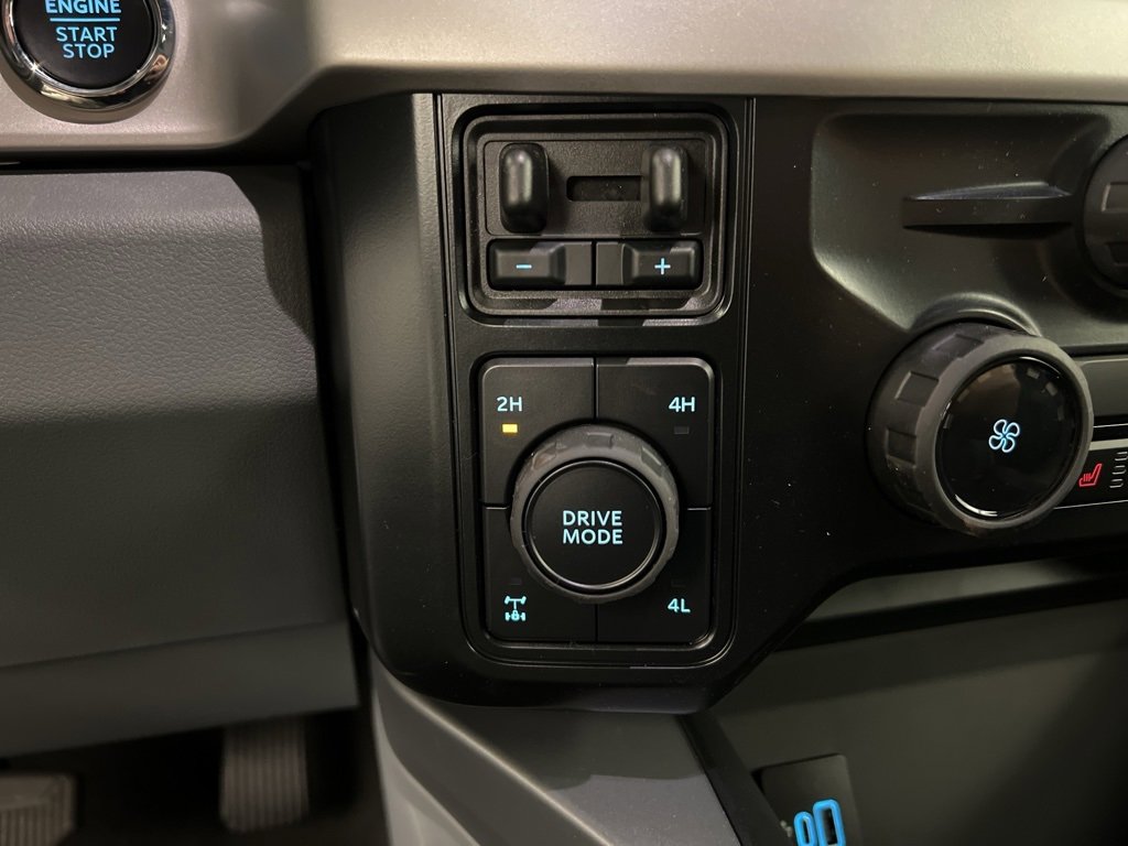 New 2026 Ford F350 XLT w/ XLT Premium Package image 16