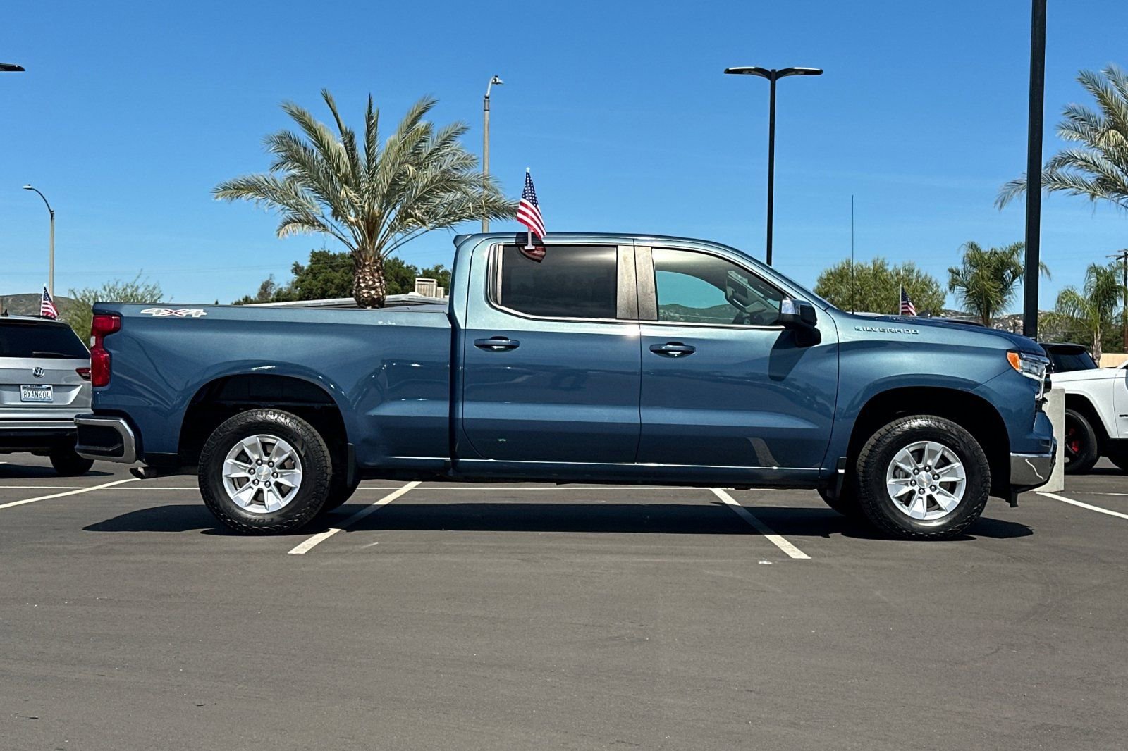 Used 2024 Chevrolet Silverado 1500 LT w/ Convenience Package II image 3