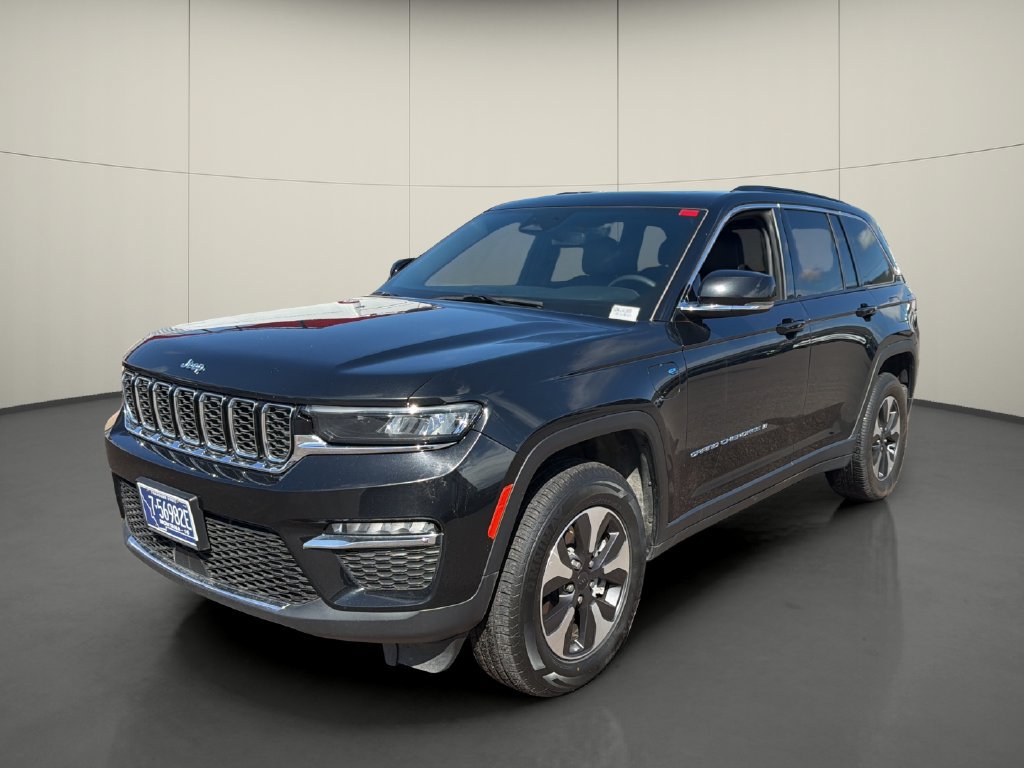 Used 2024 Jeep Grand Cherokee Limited 4xe AWD/4WD image 3