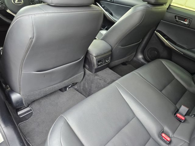 Used 2016 Lexus IS 200t RWD image 35