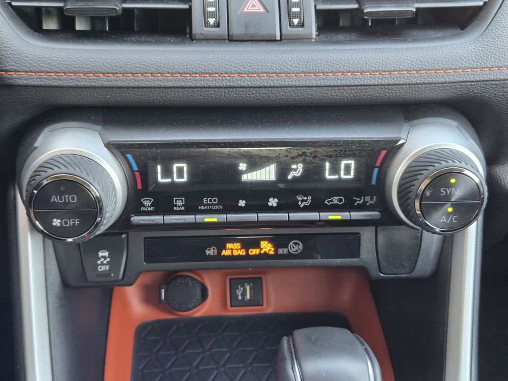 Used 2023 Toyota RAV4 Adventure image 13