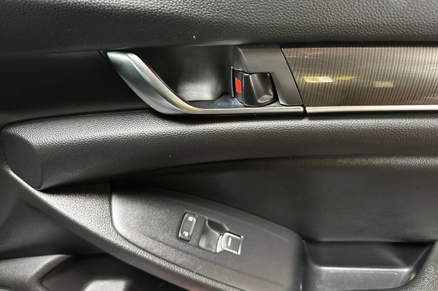 Used 2020 Honda Accord Sport image 20