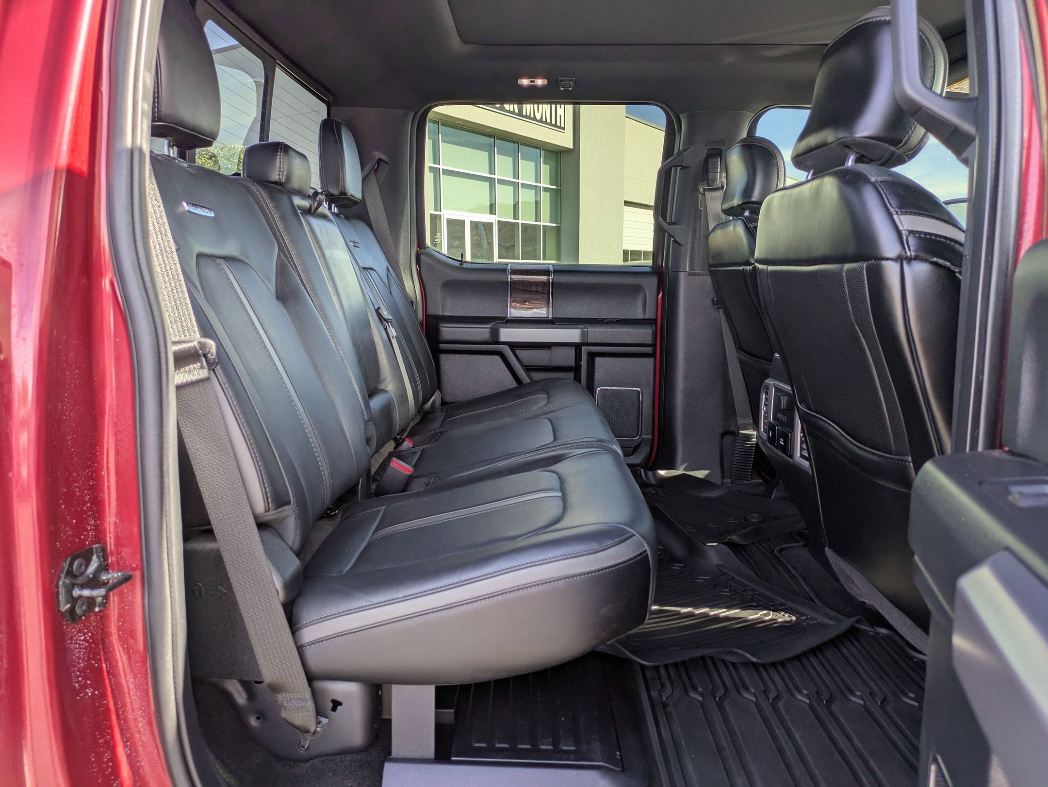 Used 2017 Ford F350 Platinum w/ Platinum Ultimate Package image 31