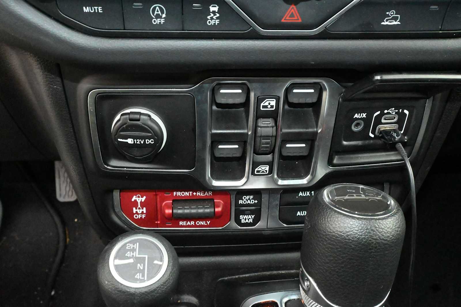Used 2026 Jeep Gladiator Rubicon AWD/4WD image 15
