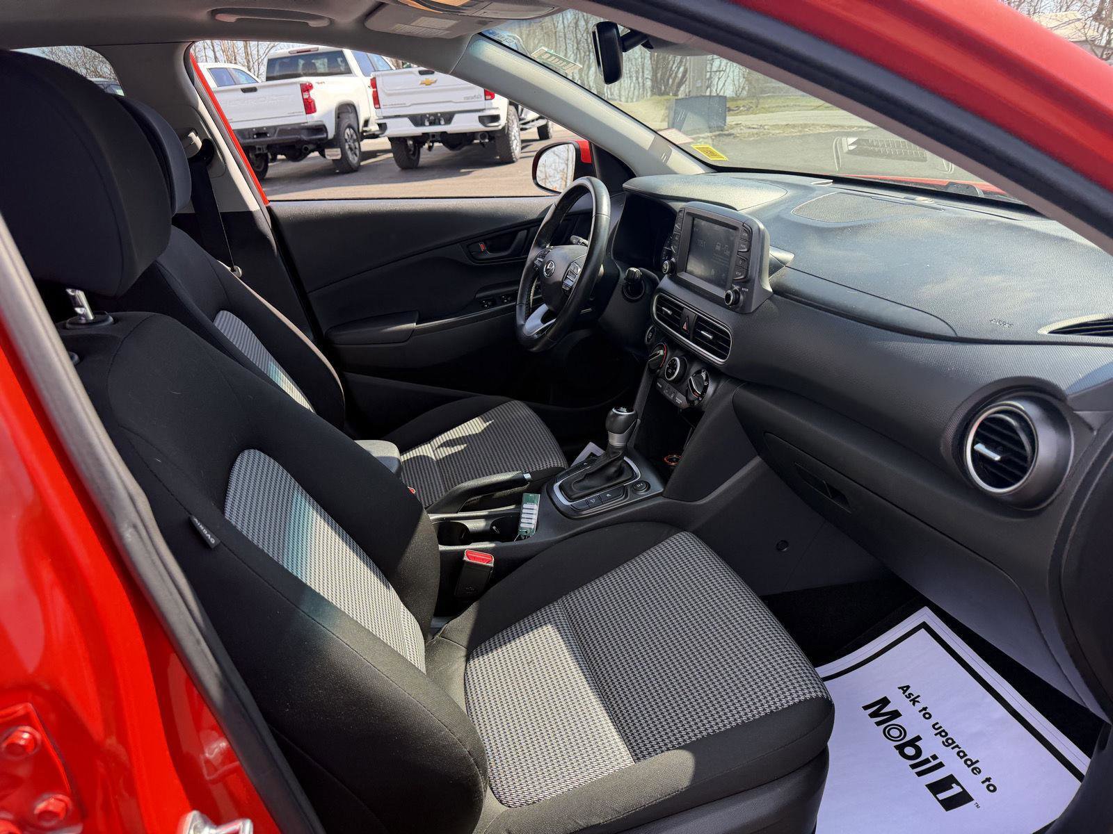 Used 2020 Hyundai Kona SEL Plus image 19