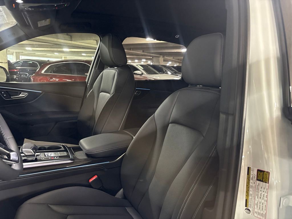 New 2026 Audi Q7 3.0T Premium Plus AWD/4WD image 13