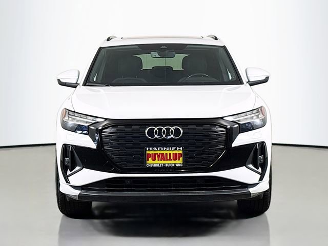 Used 2024 Audi Q4 e-tron Prestige image 2