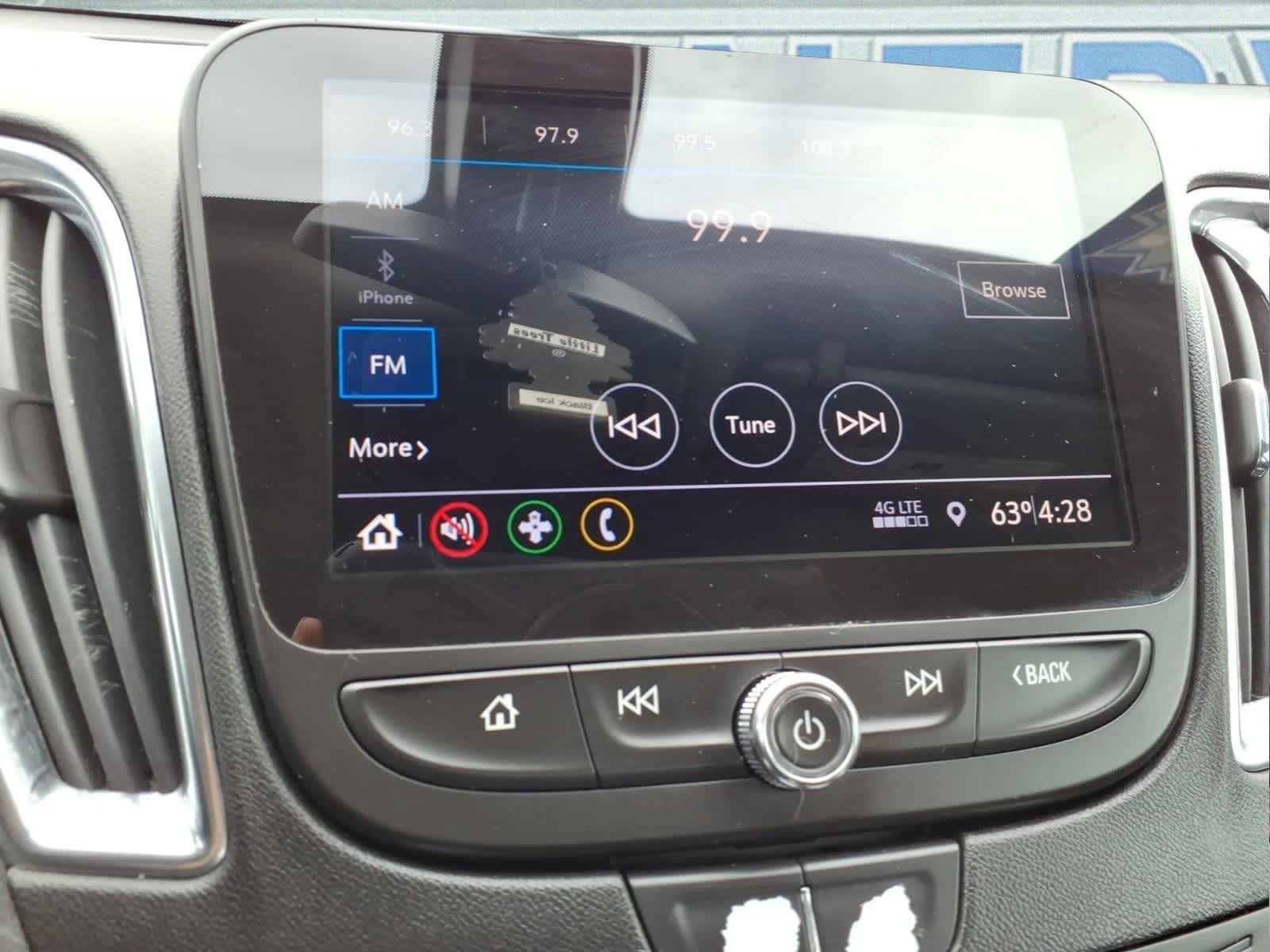 Used 2020 Chevrolet Malibu LT FWD image 19