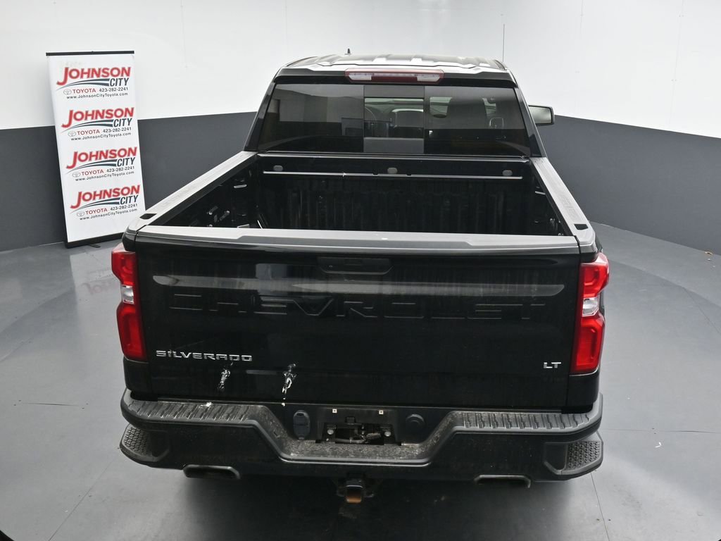 Used 2021 Chevrolet Silverado 1500 LT Trail Boss w/ Convenience Package II AWD/4WD image 16