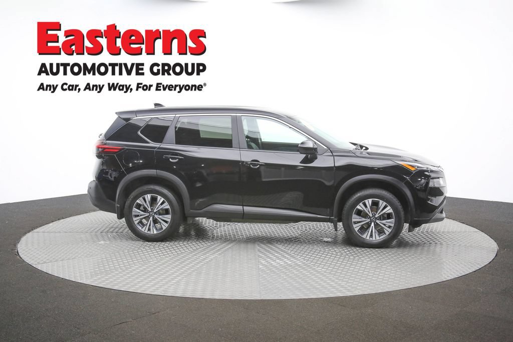 Used 2023 Nissan Rogue SV AWD/4WD image 44
