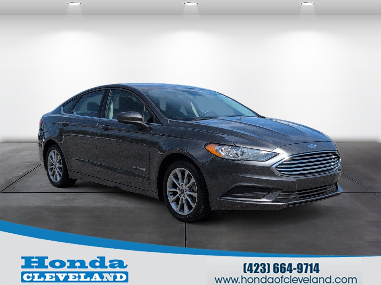 Used 2017 Ford Fusion SE