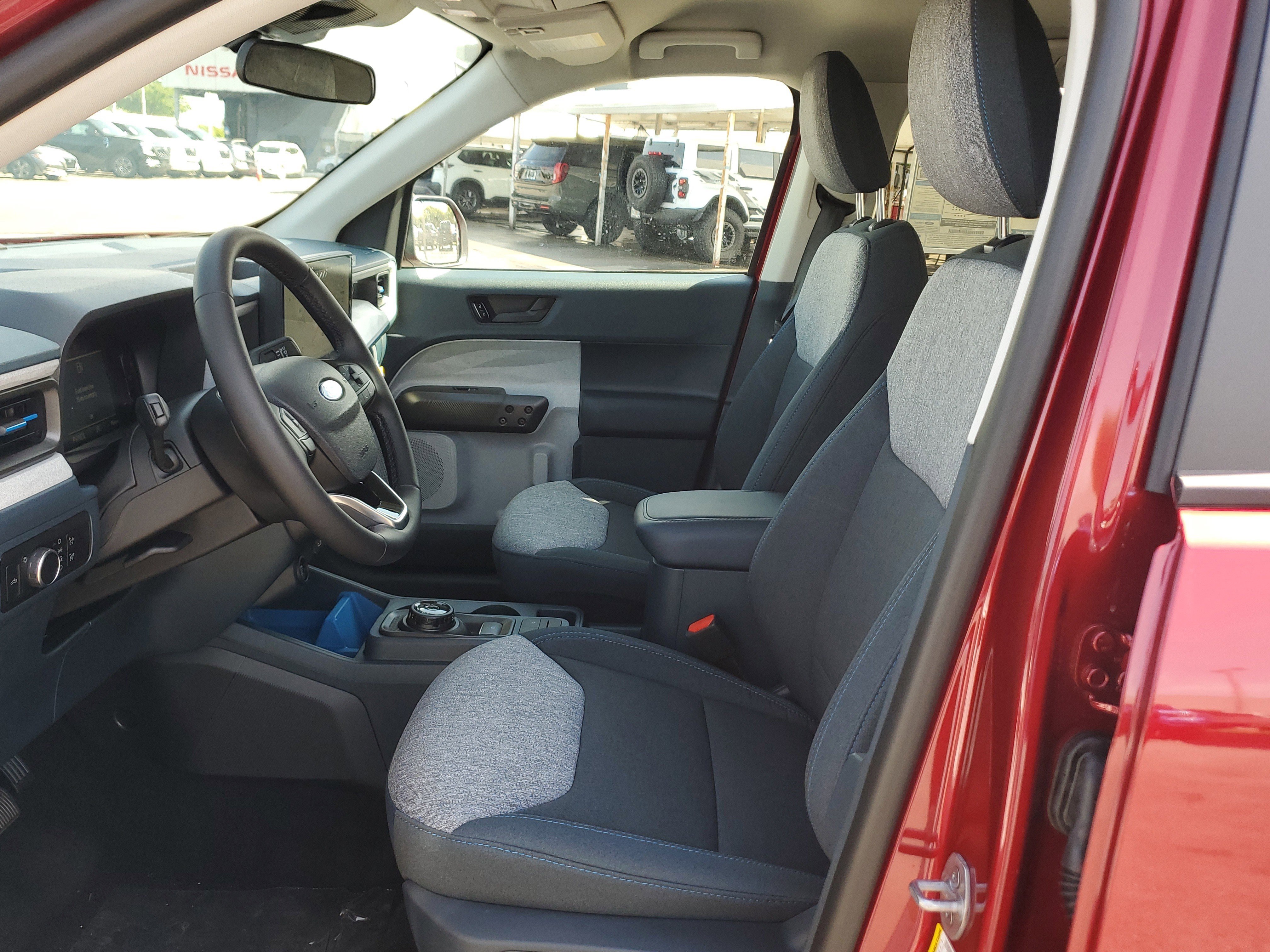 New 2025 Ford Maverick XLT w/ XLT Luxury Package image 11