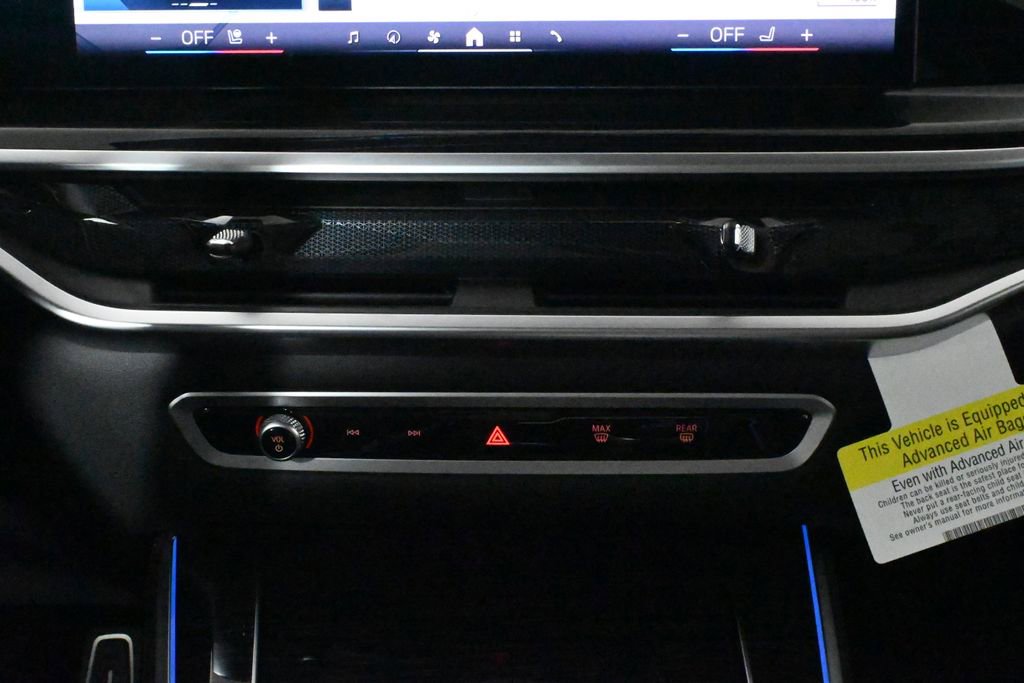 Used 2025 BMW X5 xDrive50e w/ M Sport Package image 25