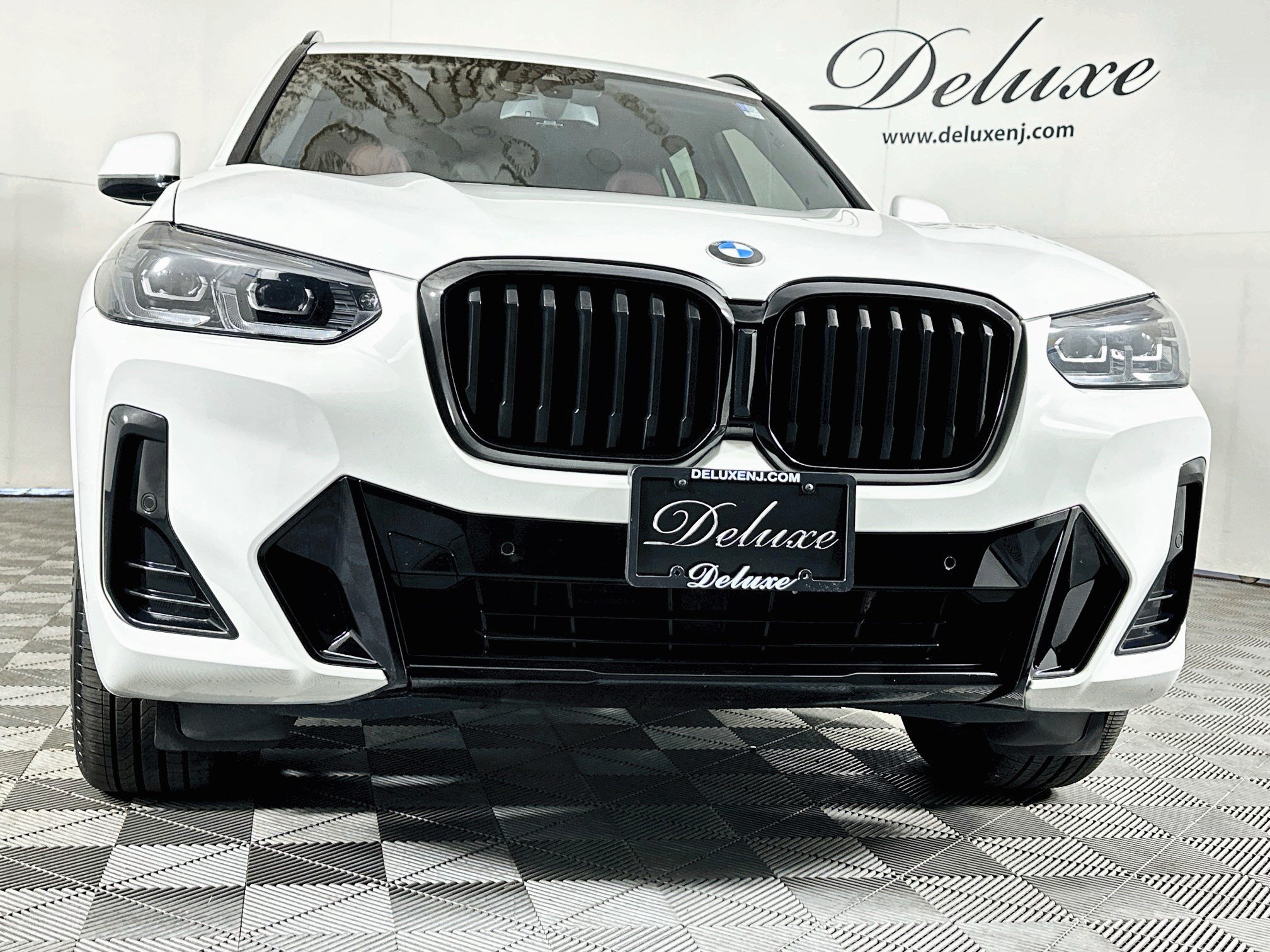 Used 2024 BMW X3 xDrive30i w/ Premium Package AWD/4WD image 31