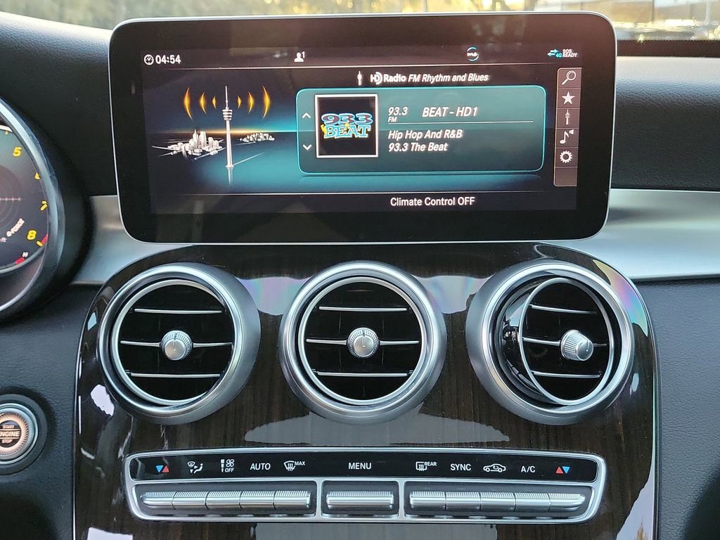 Used 2020 Mercedes-Benz C 300 Sedan image 29