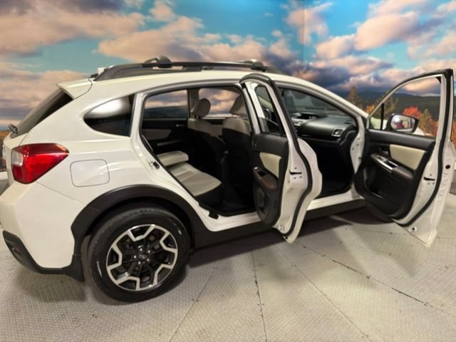 Used 2017 Subaru Crosstrek 2.0i Limited w/ Popular Package #2 AWD/4WD image 44