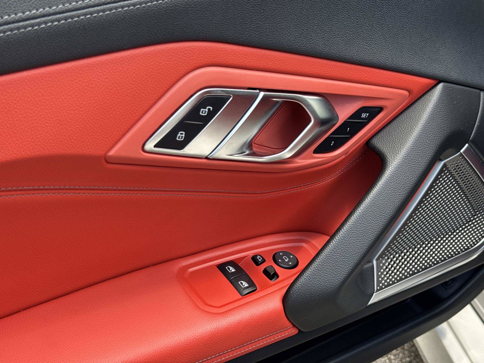 Used 2020 BMW Z4 M40i w/ Executive Package RWD image 12