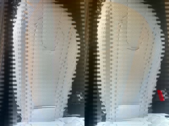 New 2026 Hyundai Elantra Limited image 16