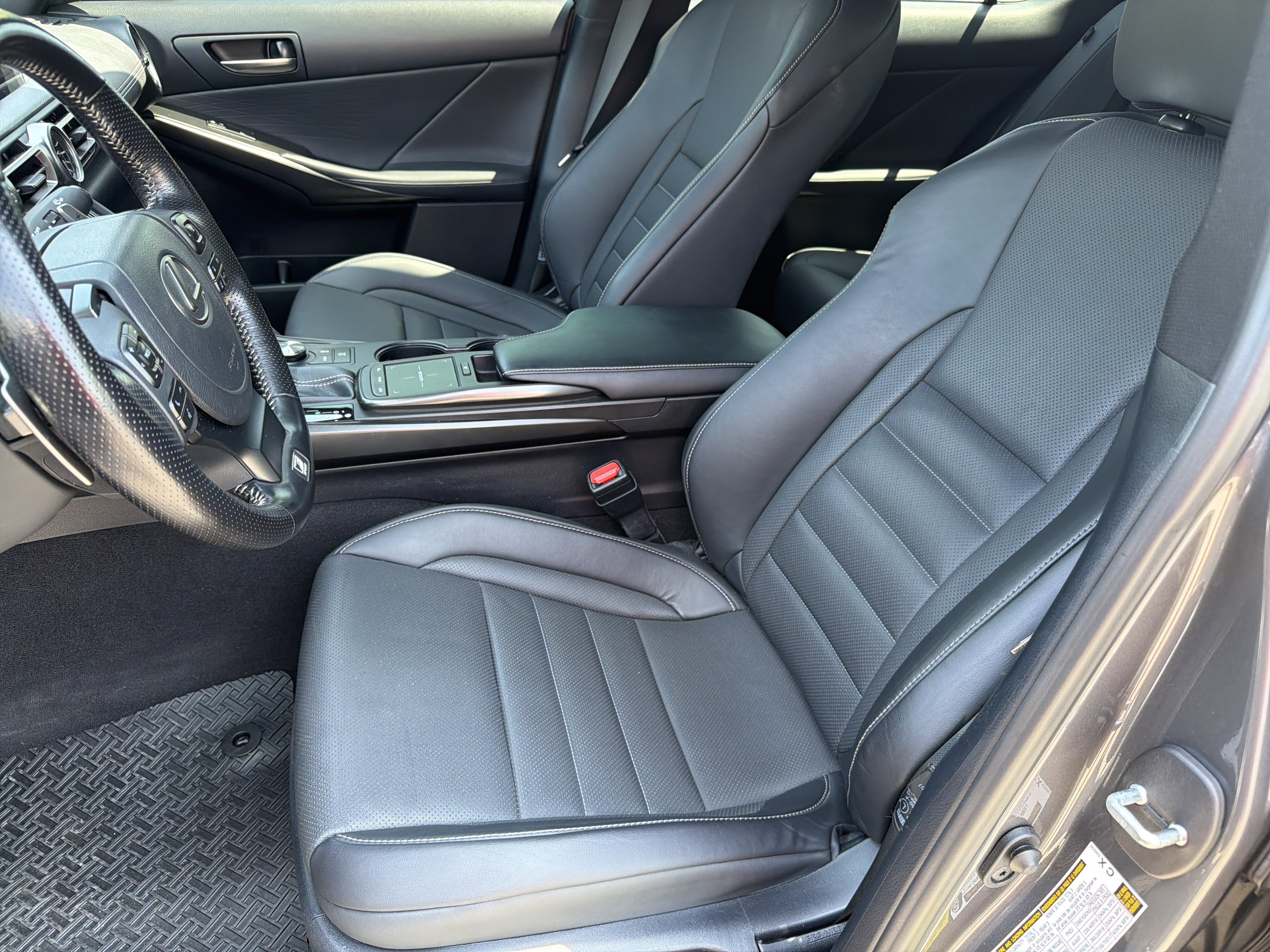 Used 2021 Lexus IS 350 F Sport w/ Navigation Package RWD image 16