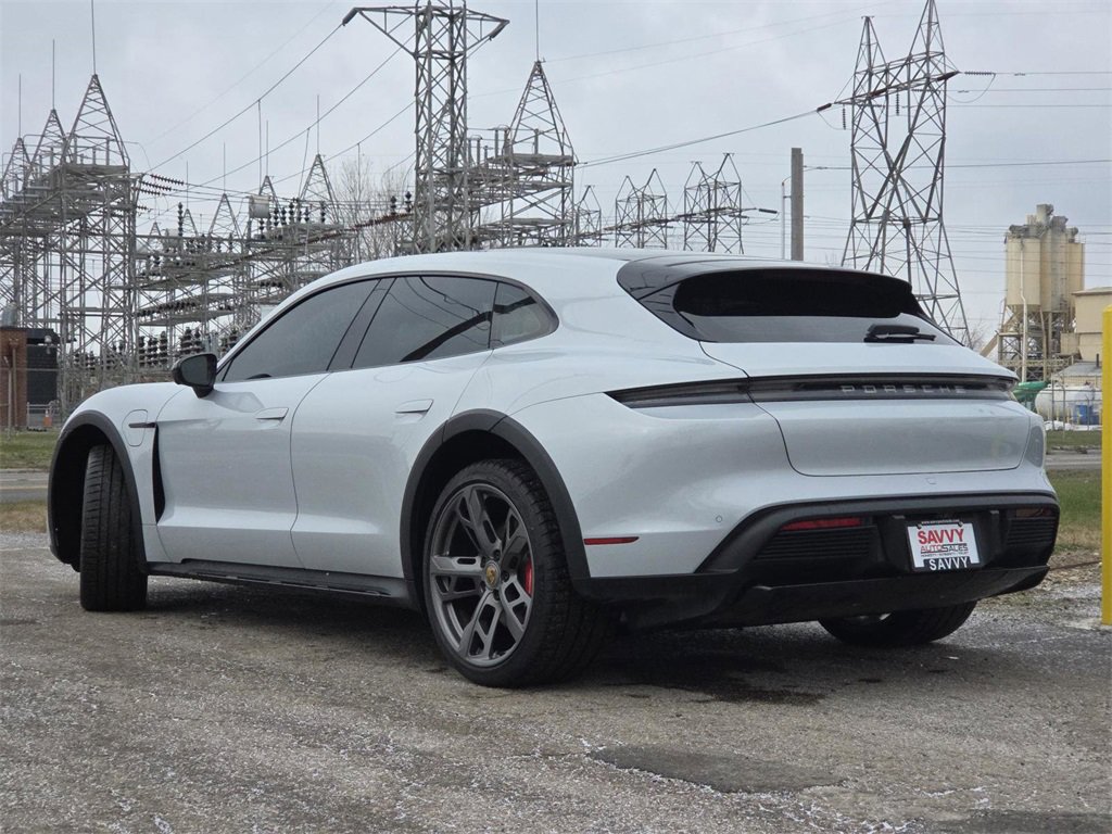 Used 2022 Porsche Taycan 4S image 13