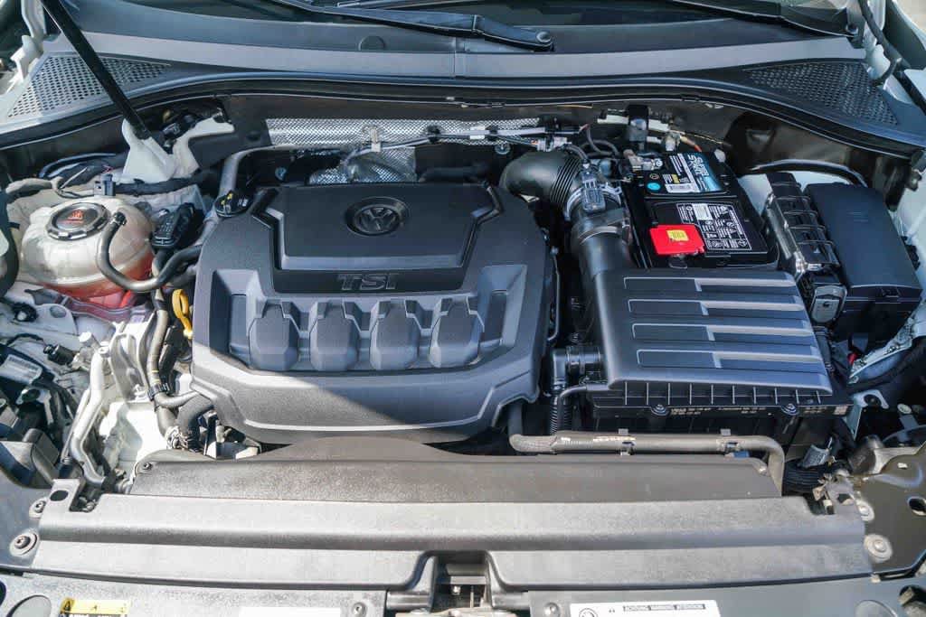 Used 2019 Volkswagen Tiguan SE w/ Panoramic Sunroof Package FWD image 26