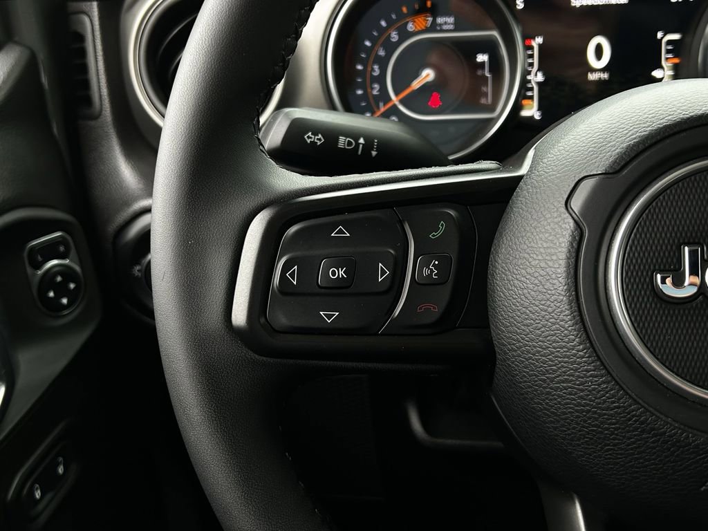 Used 2023 Jeep Wrangler Unlimited Sport AWD/4WD image 13