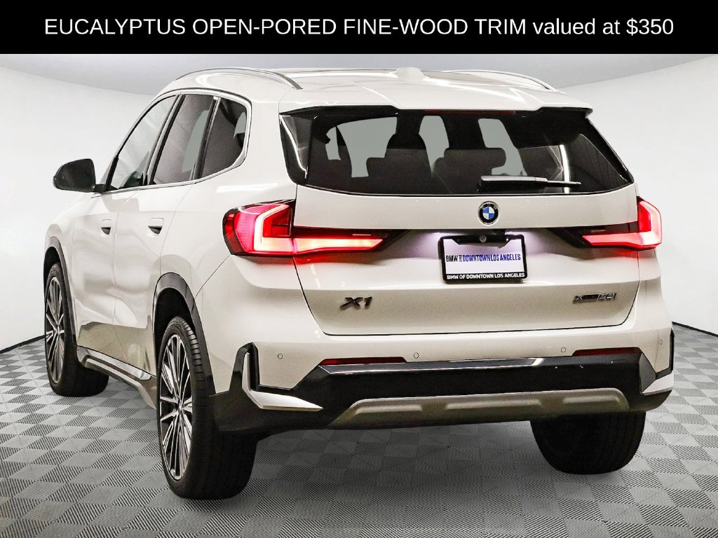 Used 2026 BMW X1 xDrive28i w/ Technology Package AWD/4WD image 8