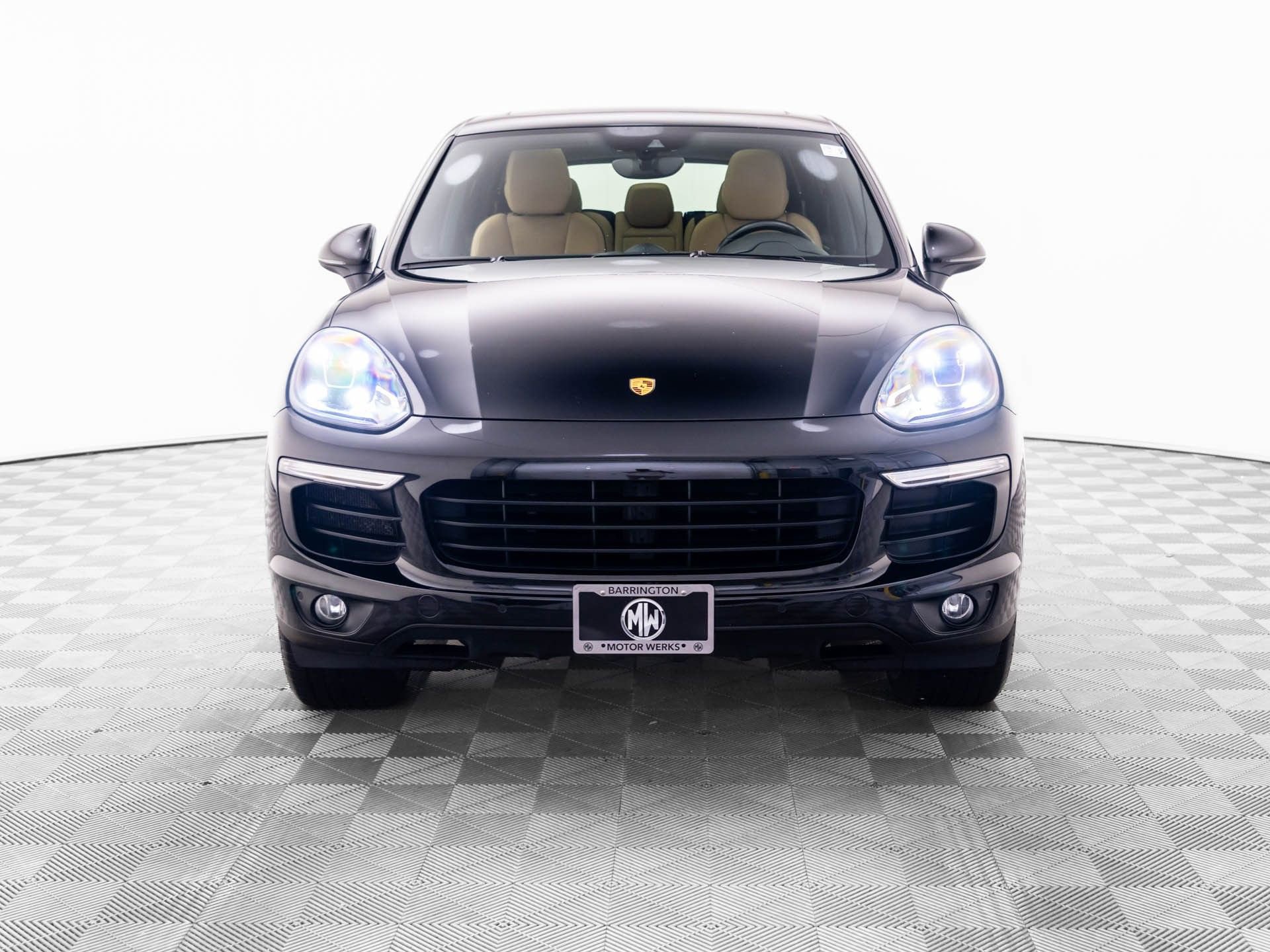 Used 2016 Porsche Cayenne S AWD/4WD image 9