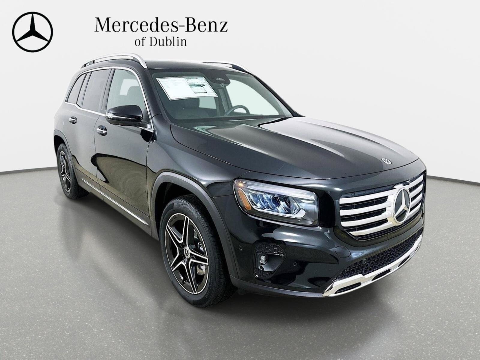Used 2026 Mercedes-Benz GLB 250 4MATIC image 3
