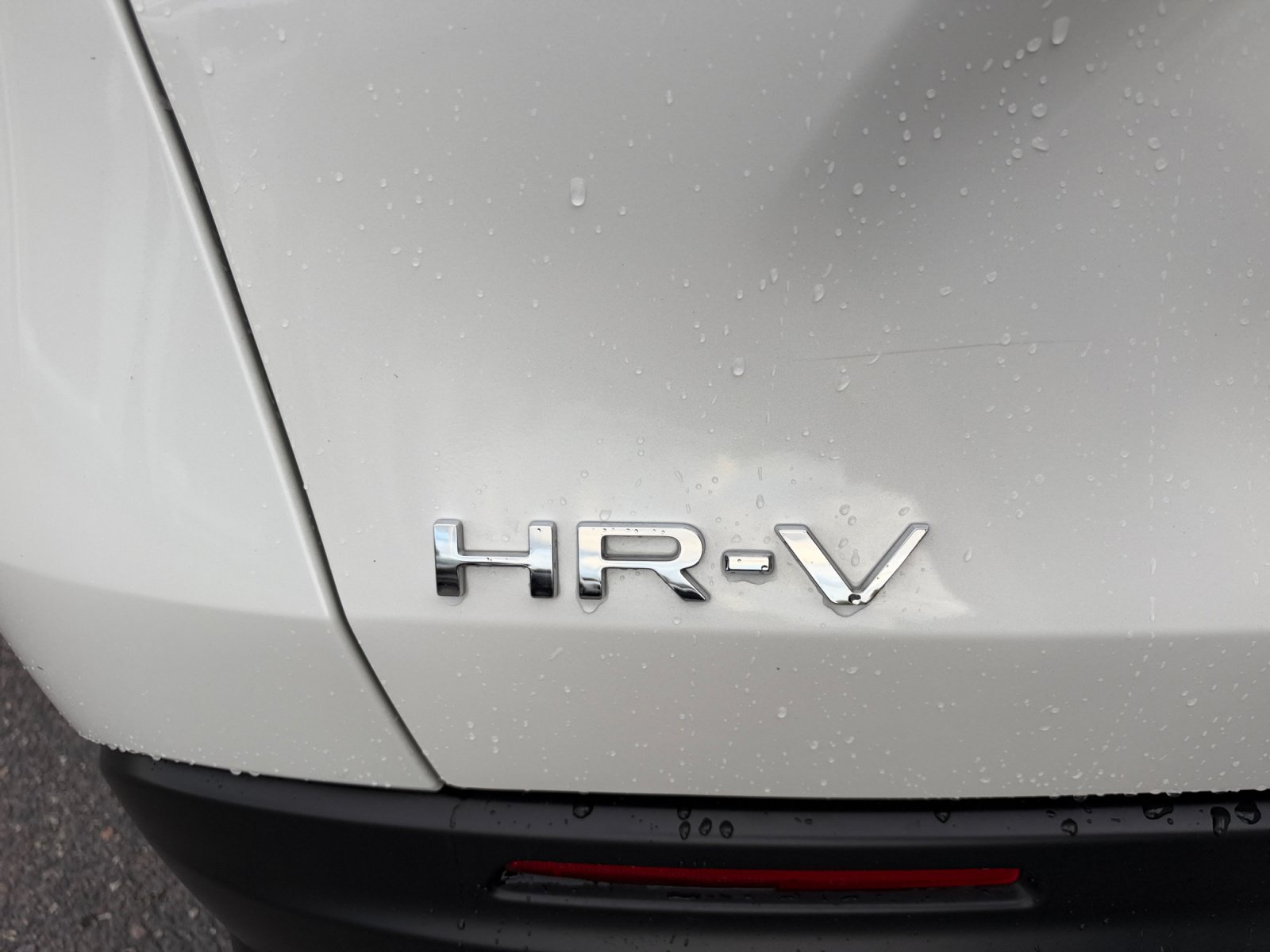 Used 2024 Honda HR-V LX image 24