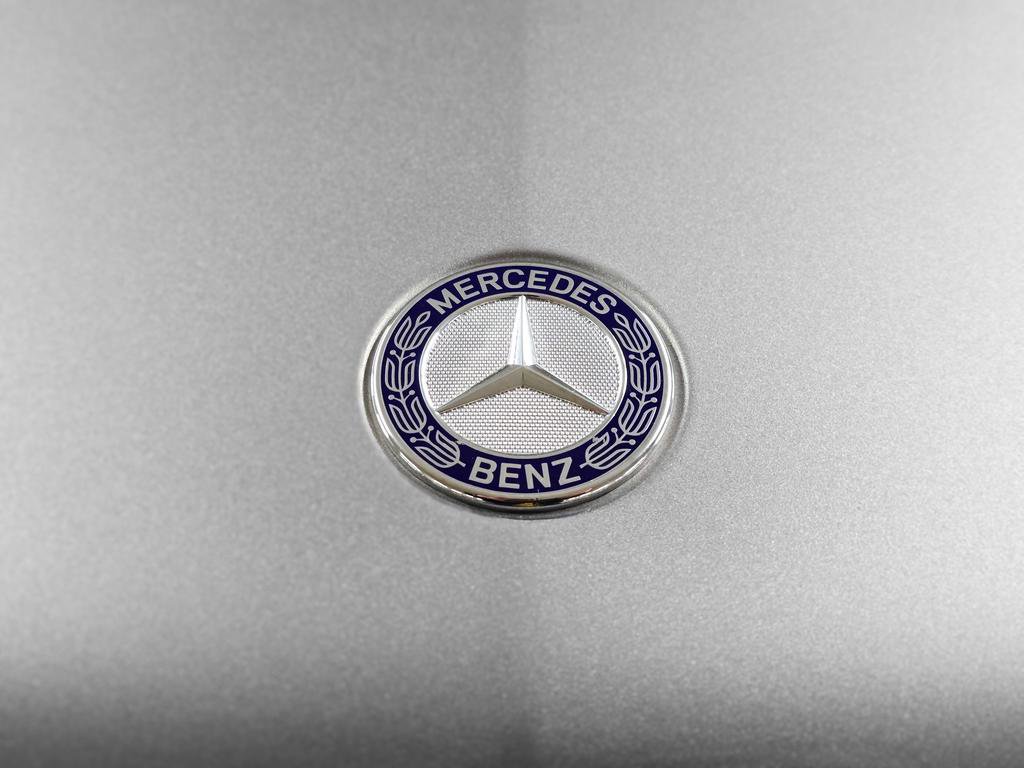 Used 2015 Mercedes-Benz GLK 350 4MATIC image 37