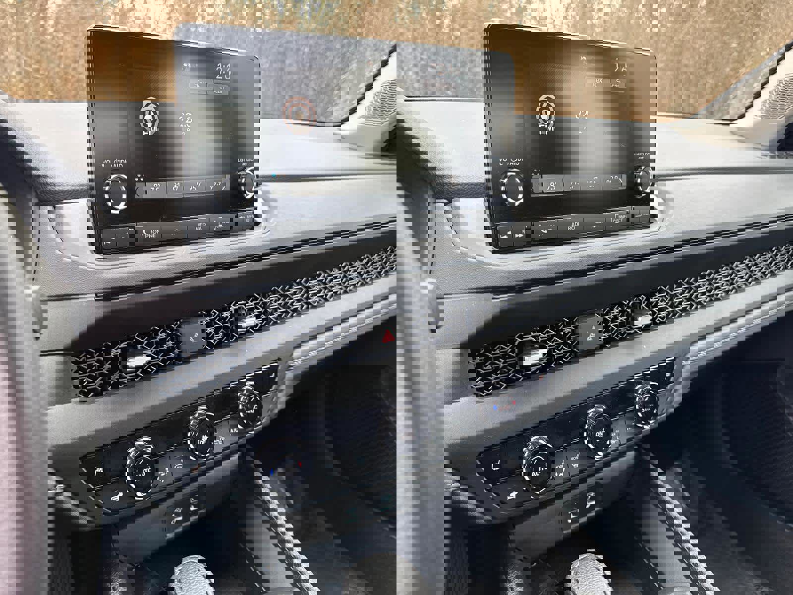 Used 2025 Honda Accord SE image 27