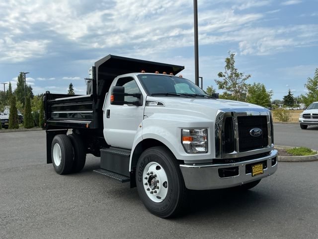 New 2027 Ford F650 2WD Regular Cab Super Duty image 3